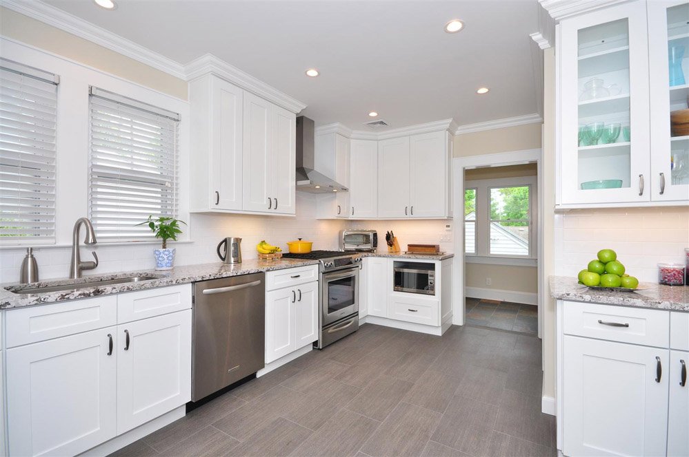 kitchen remodeling, white shaker cabinets, ice white shaker cabinets